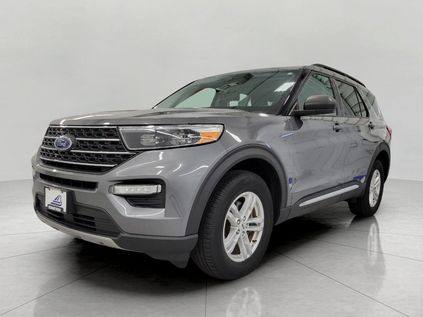 2023 Ford Explorer XLT 4WD
