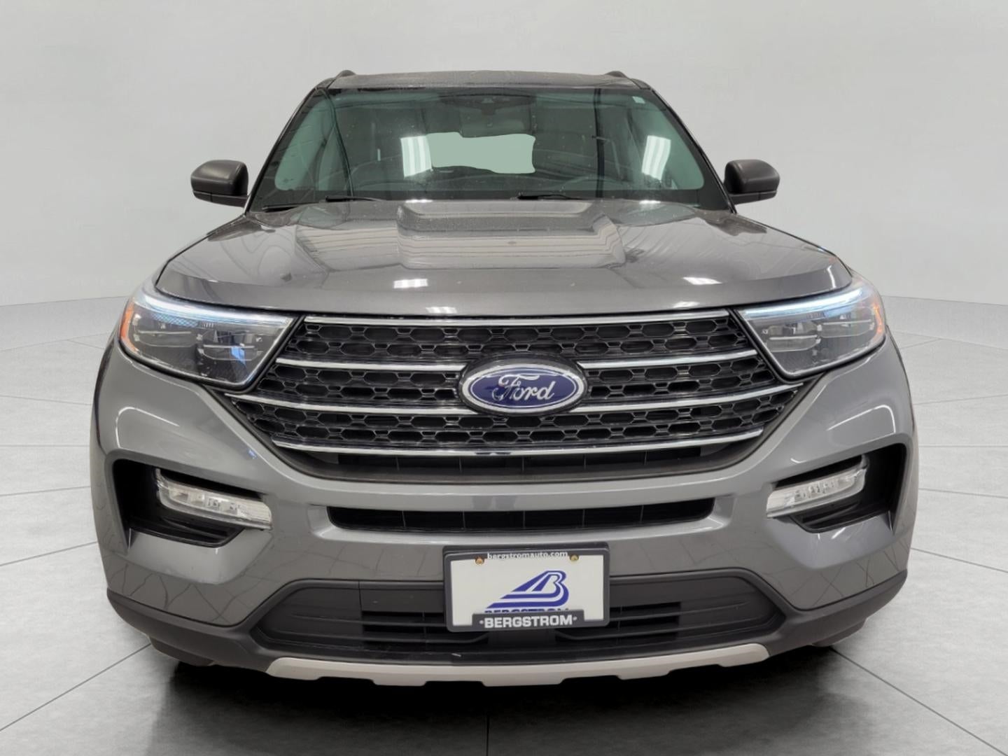 2023 Ford Explorer XLT 4WD