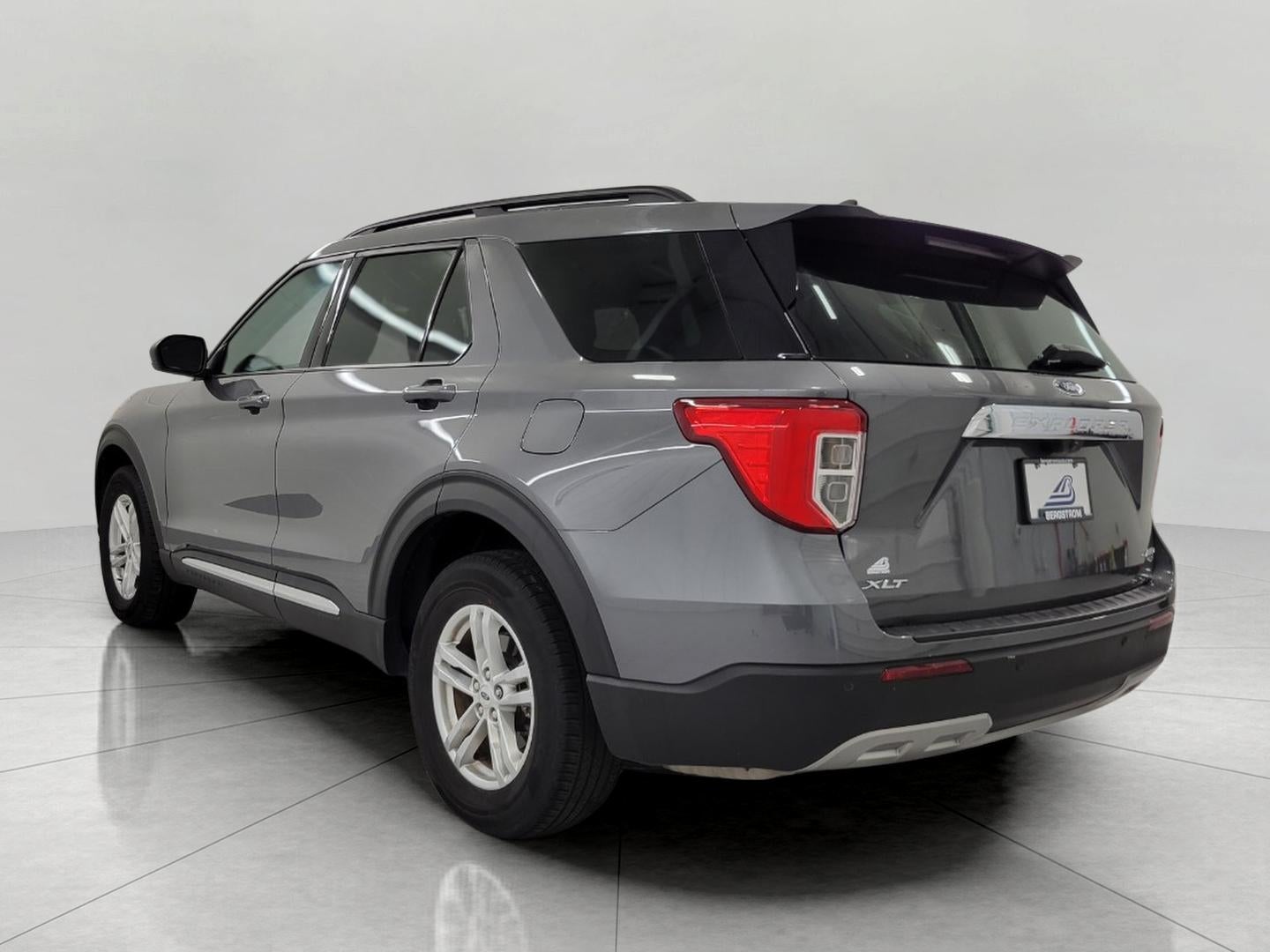 2023 Ford Explorer XLT 4WD