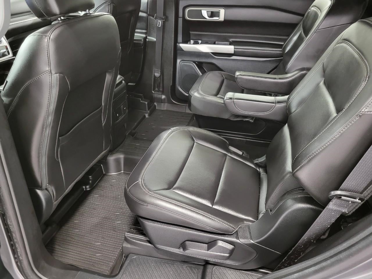 2023 Ford Explorer XLT 4WD