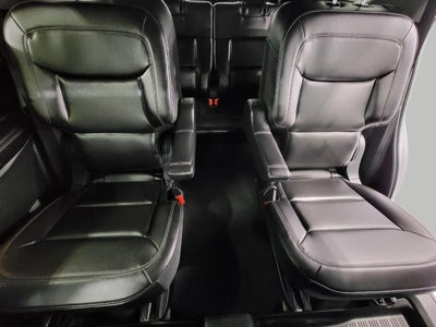 2023 Ford Explorer XLT 4WD