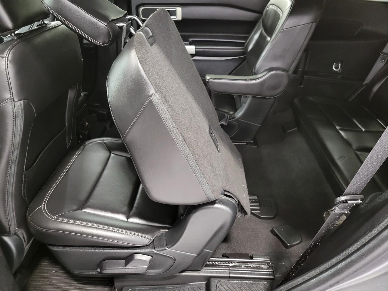 2023 Ford Explorer XLT 4WD