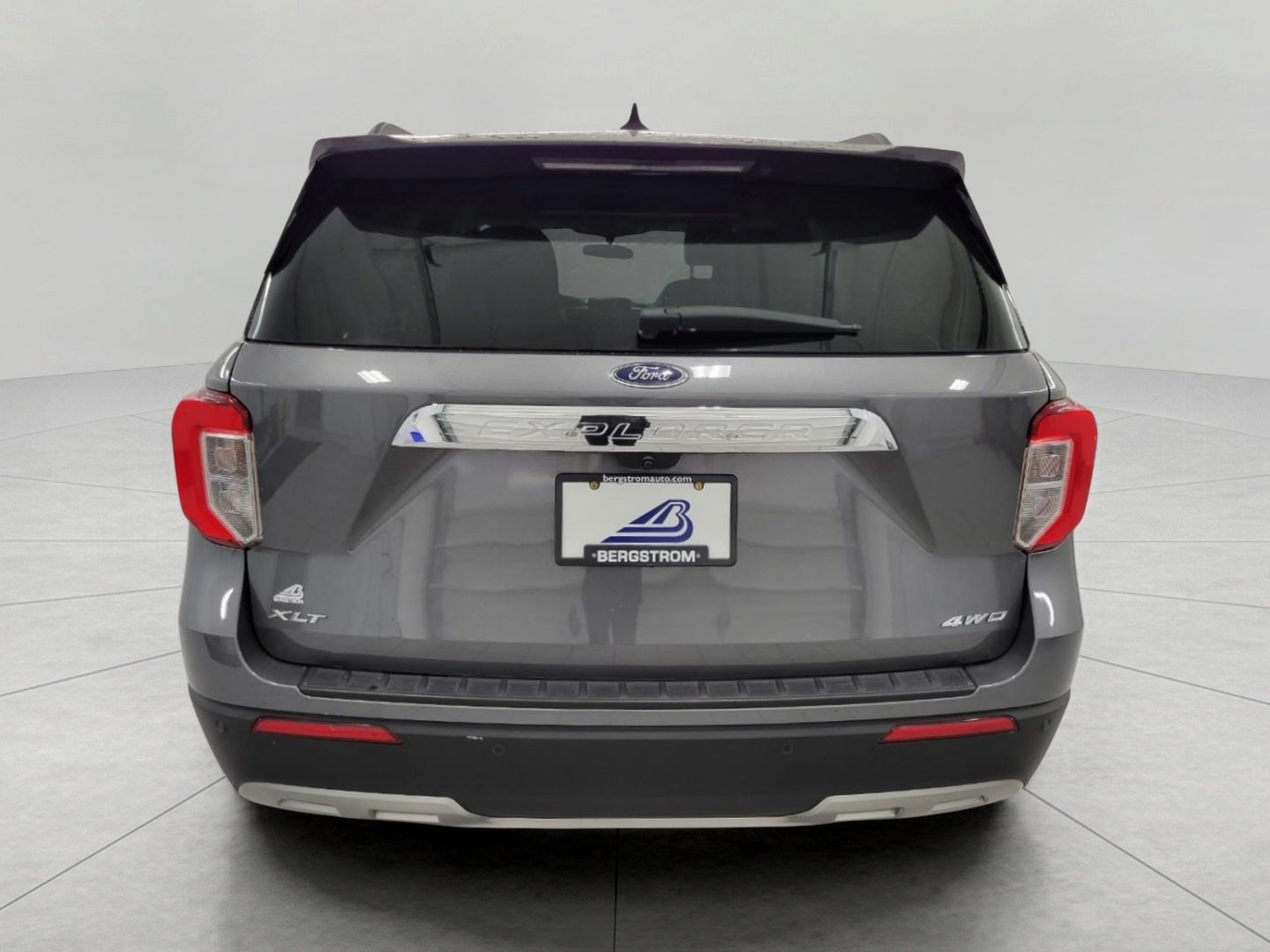 2023 Ford Explorer XLT 4WD