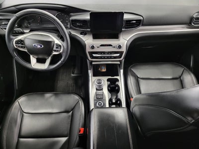 2023 Ford Explorer XLT 4WD