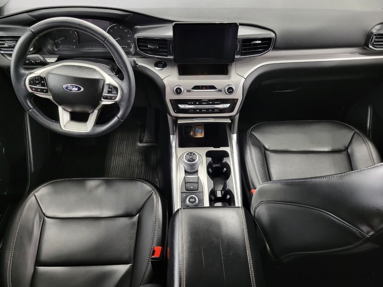 2023 Ford Explorer XLT 4WD