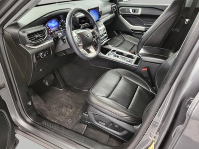 2023 Ford Explorer XLT 4WD