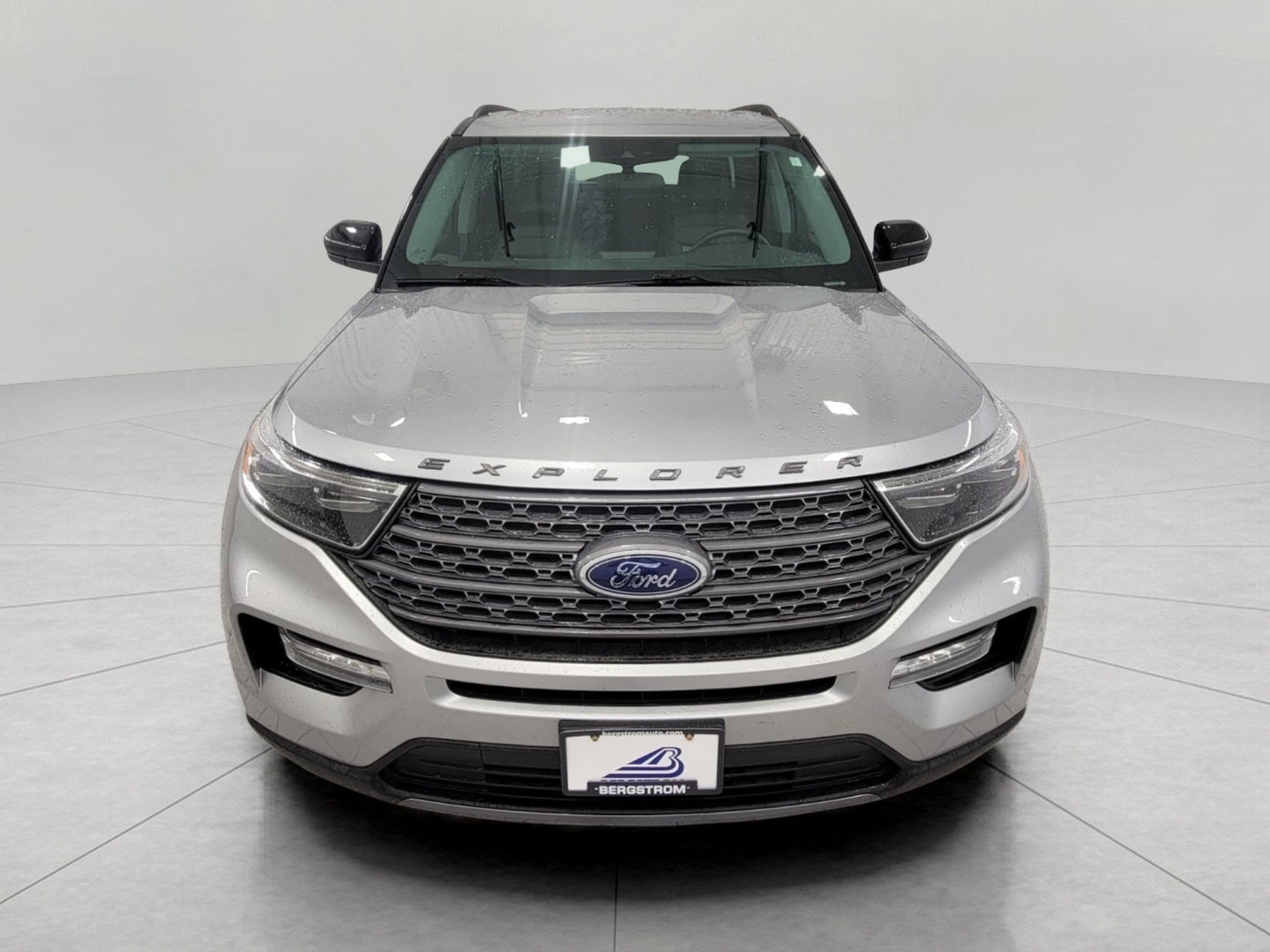 2024 Ford Explorer XLT 4WD