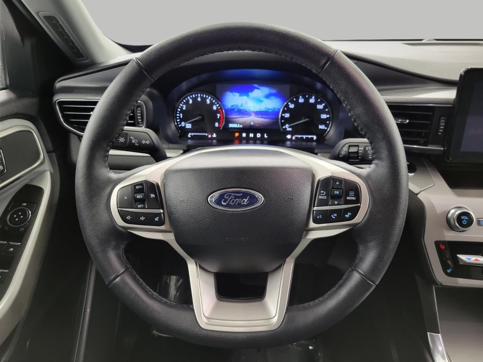 2024 Ford Explorer XLT 4WD