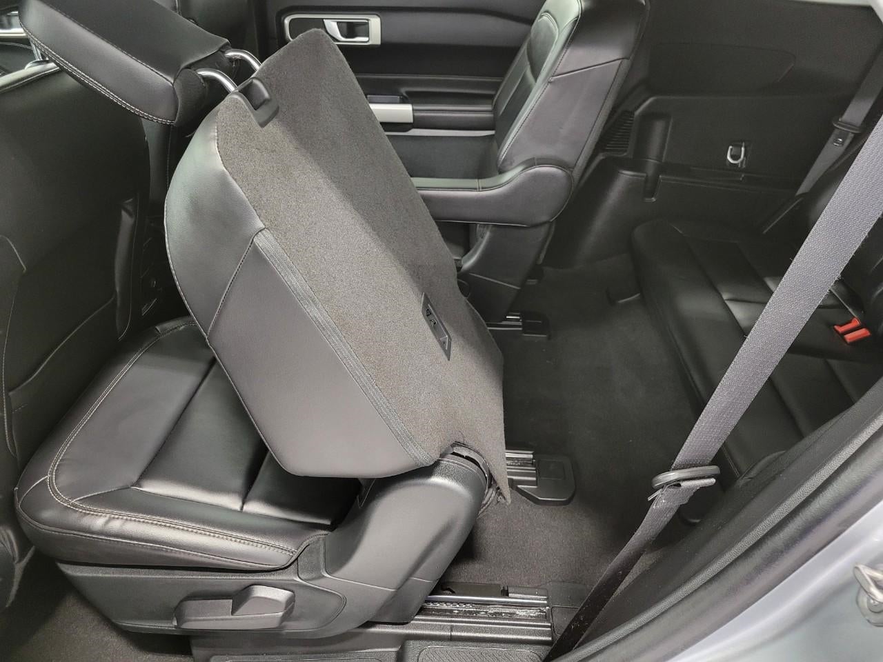 2023 Ford Explorer XLT 4WD