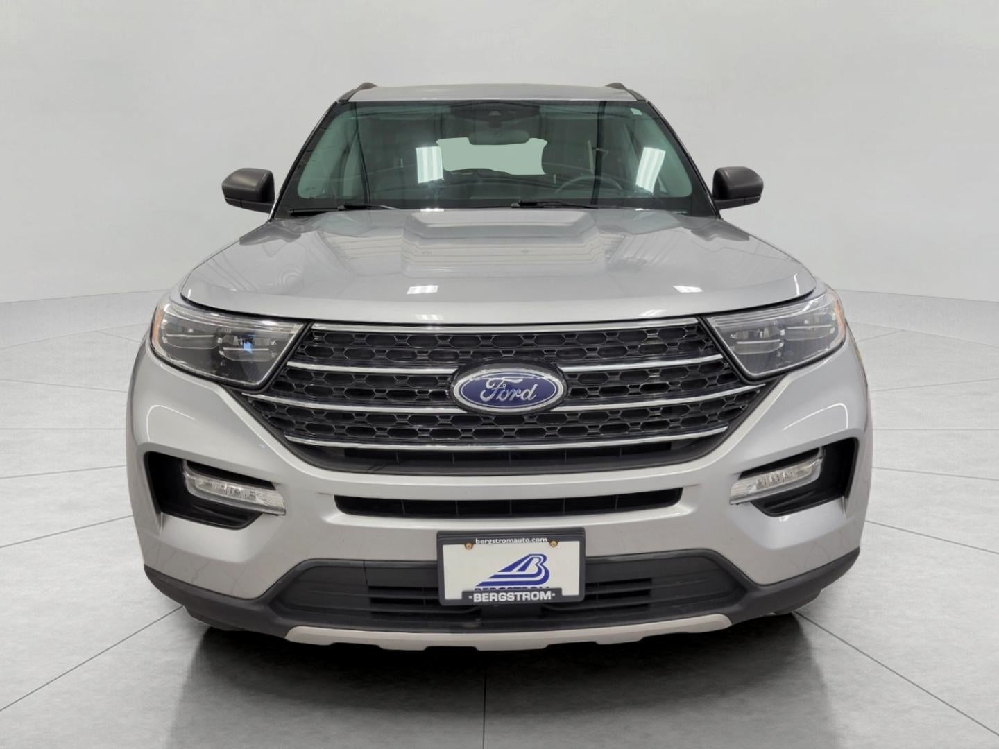 2023 Ford Explorer XLT 4WD
