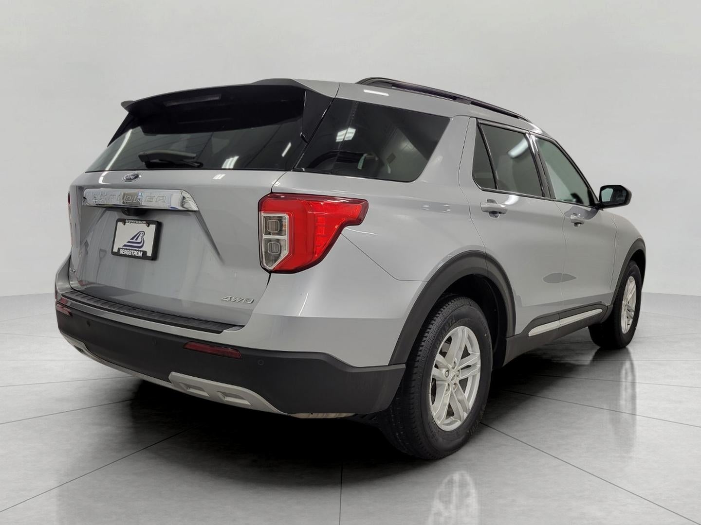 2023 Ford Explorer XLT 4WD