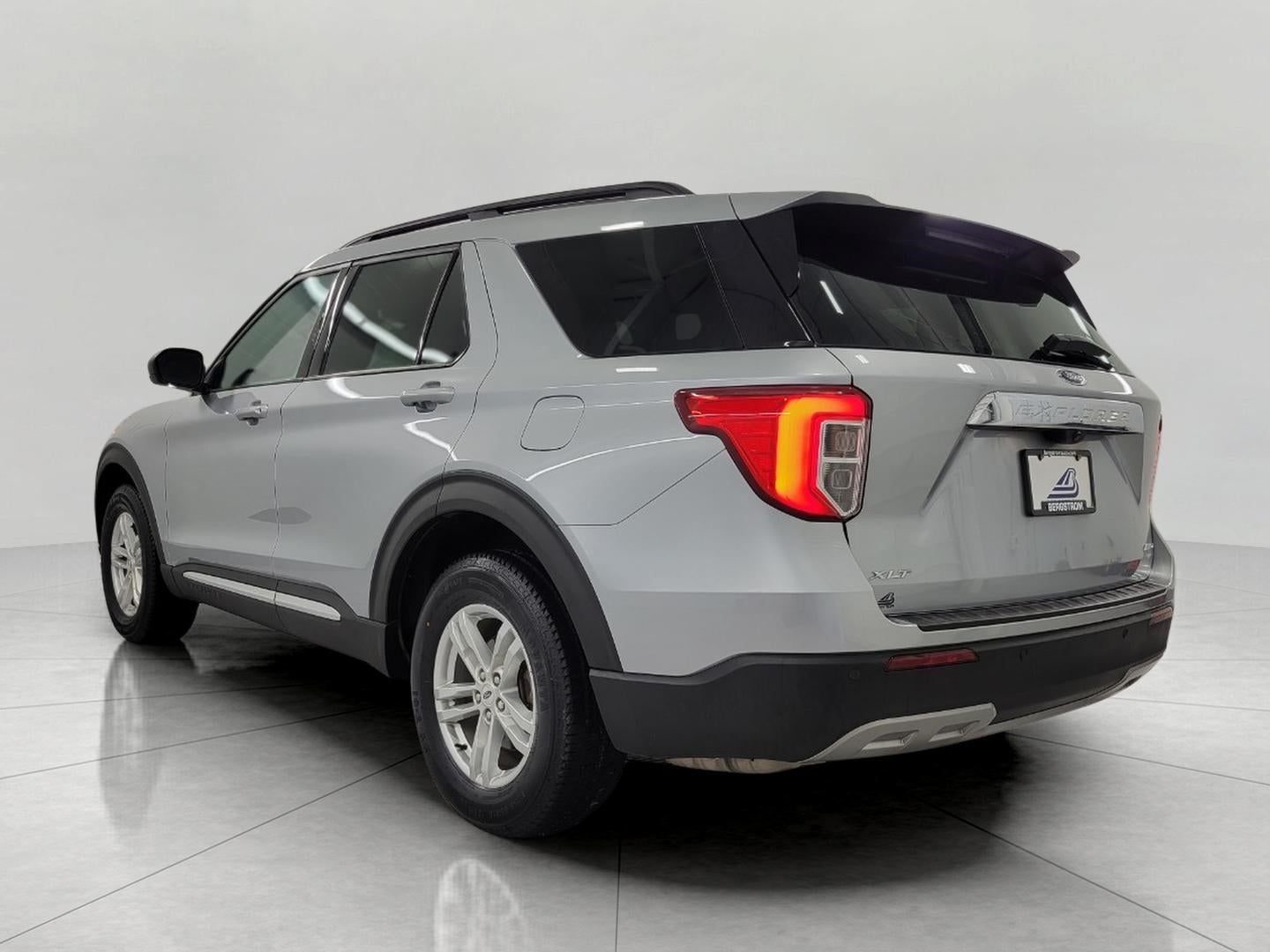 2023 Ford Explorer XLT 4WD