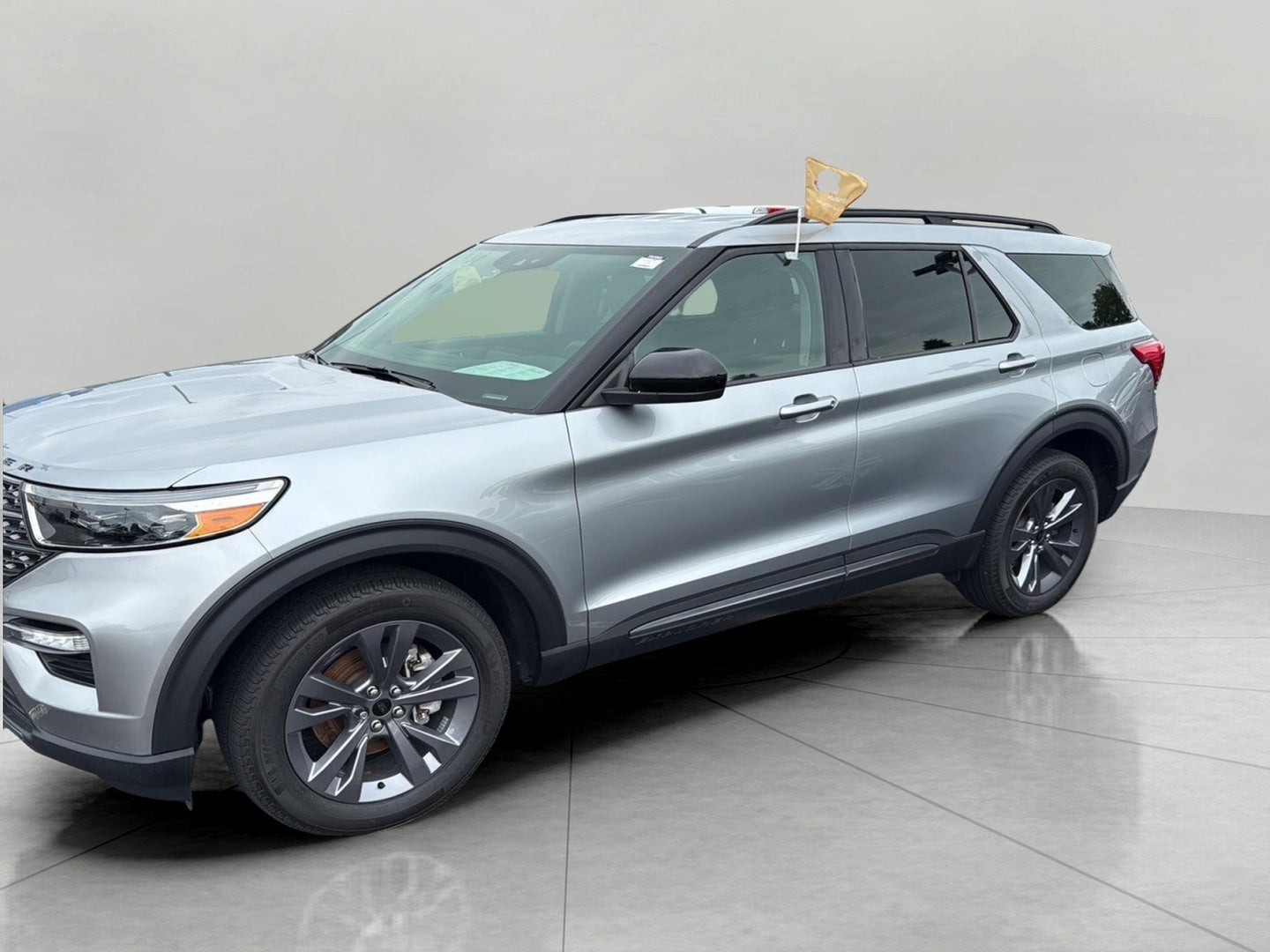 2023 Ford Explorer XLT 4WD