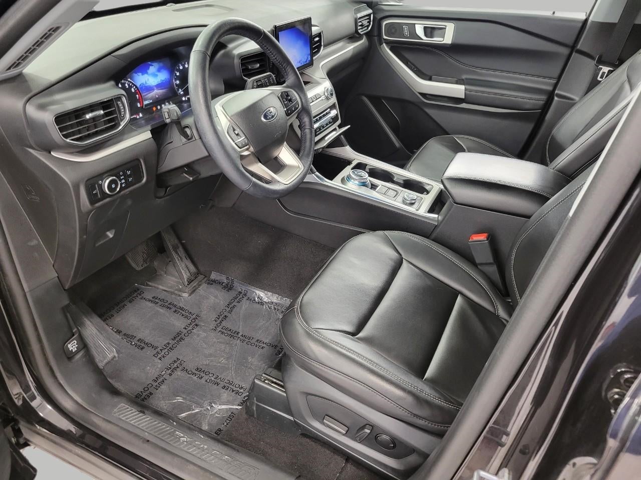 2023 Ford Explorer XLT 4WD