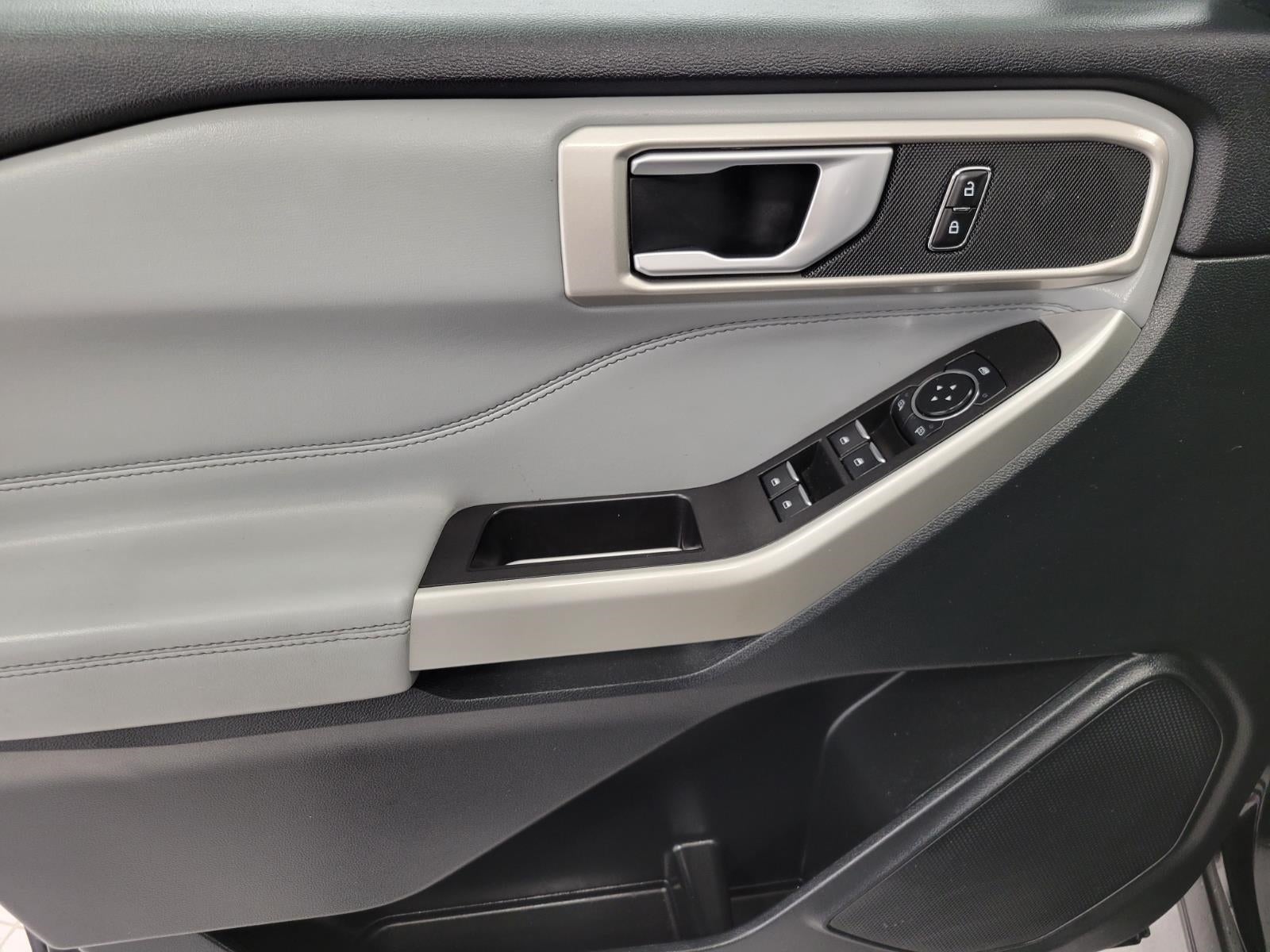 2023 Ford Explorer XLT 4WD