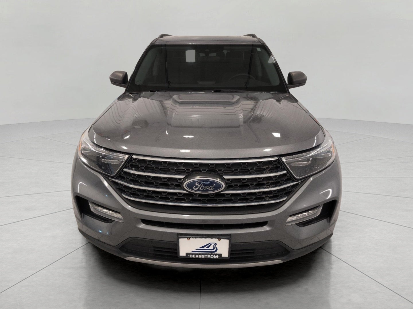 2024 Ford Explorer XLT 4WD