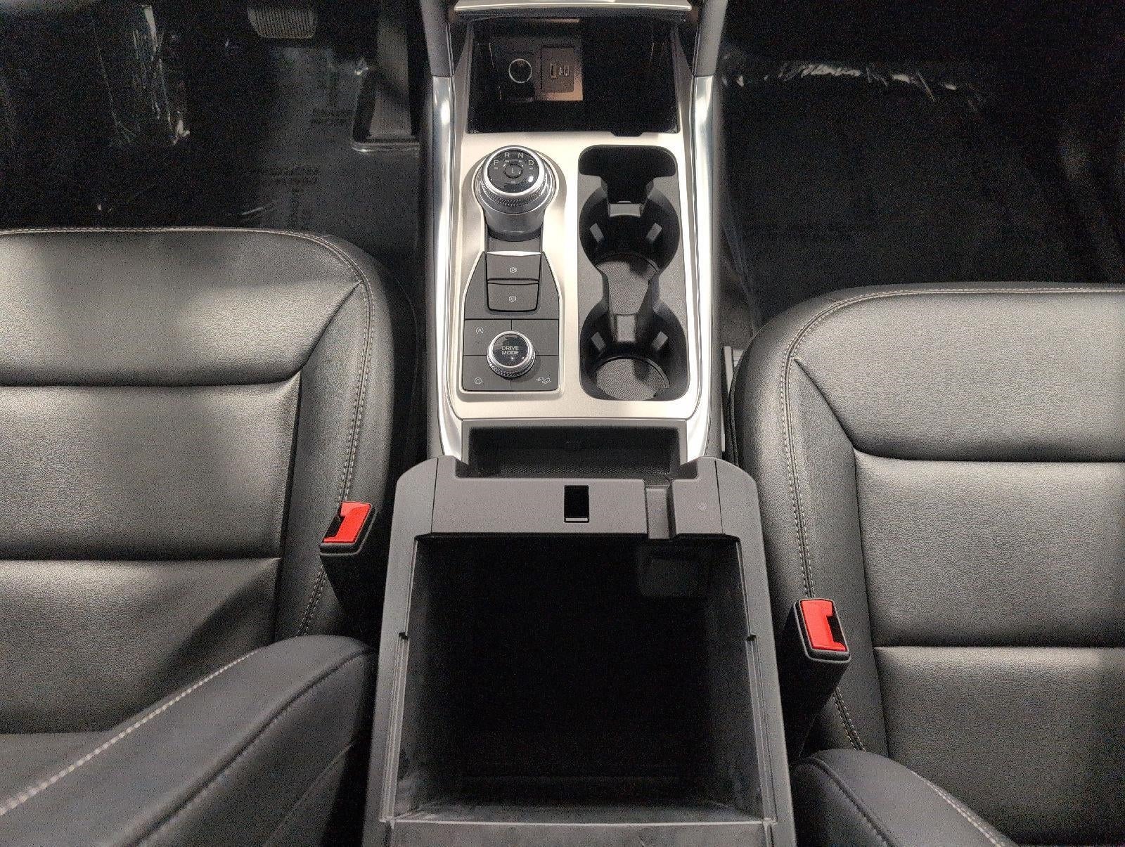 2024 Ford Explorer XLT 4WD