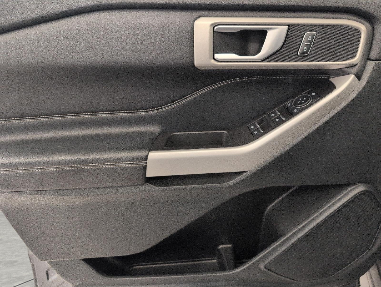 2024 Ford Explorer XLT 4WD