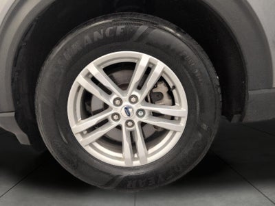 2024 Ford Explorer XLT 4WD