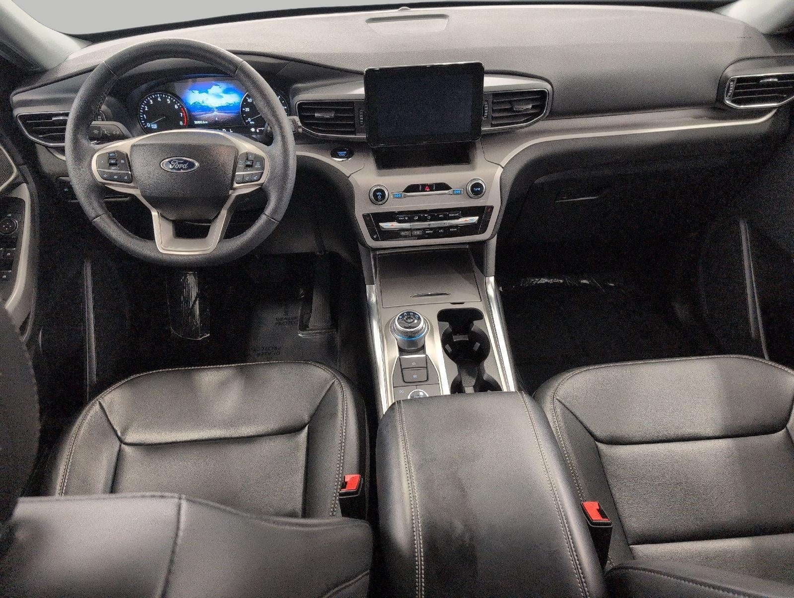 2024 Ford Explorer XLT 4WD
