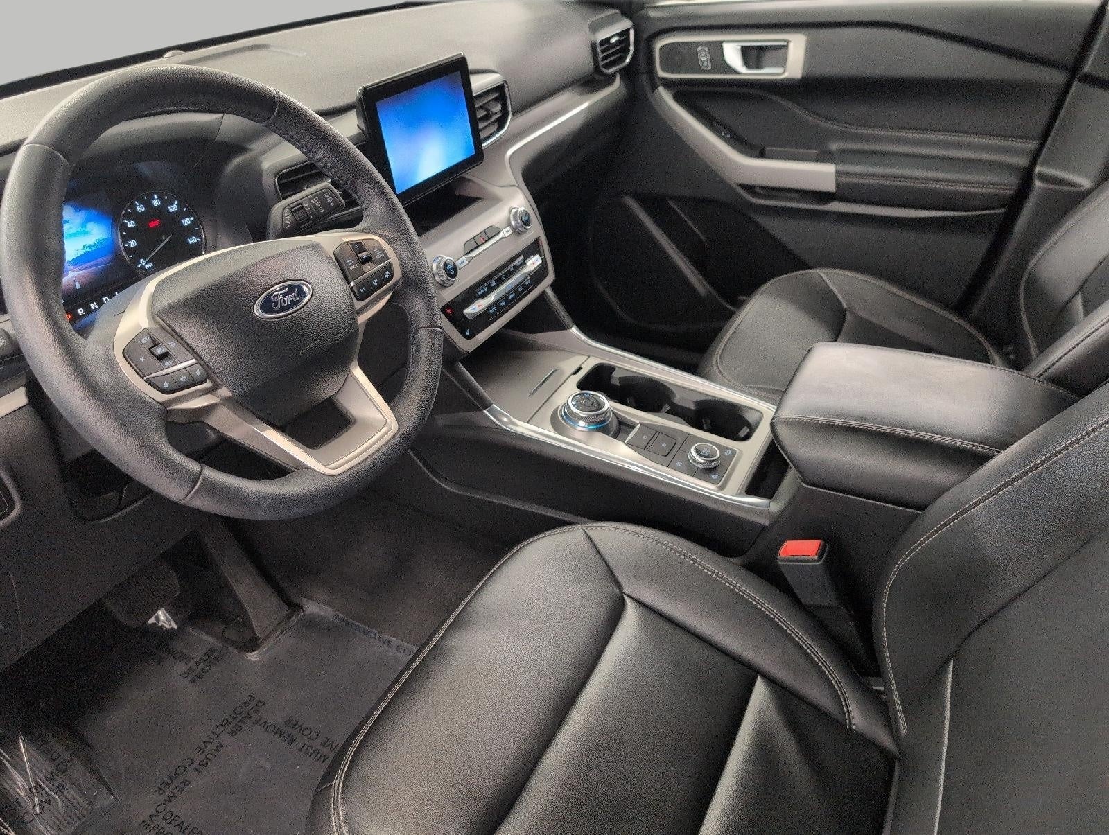 2024 Ford Explorer XLT 4WD