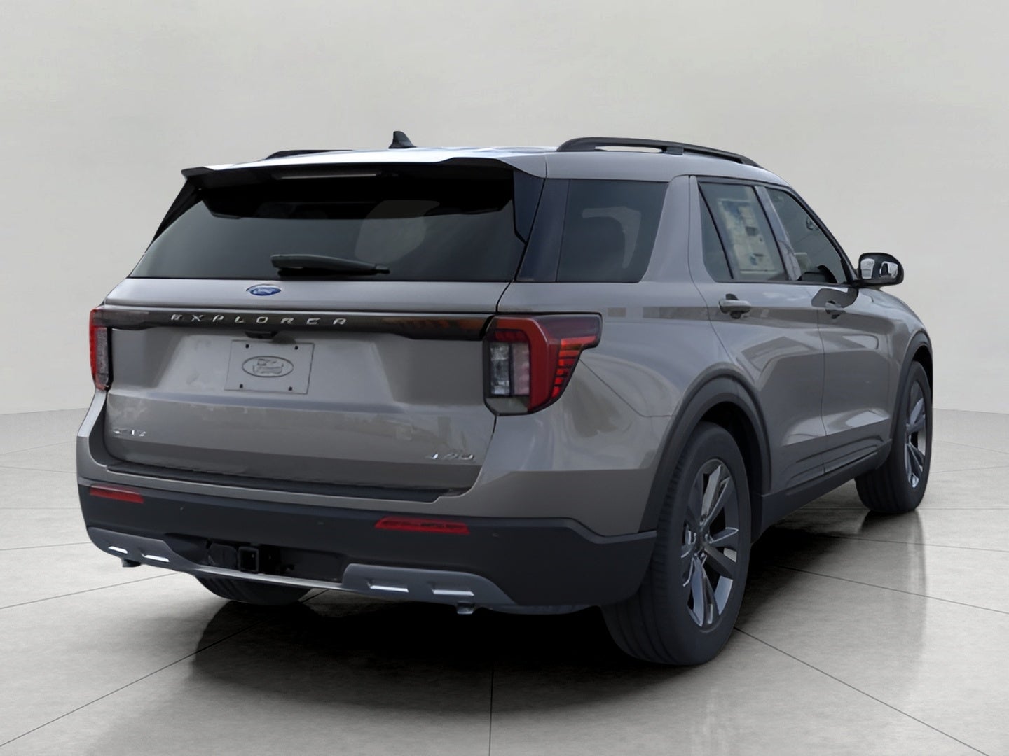 2026 Ford Explorer Active w/100A Pkg 4WD