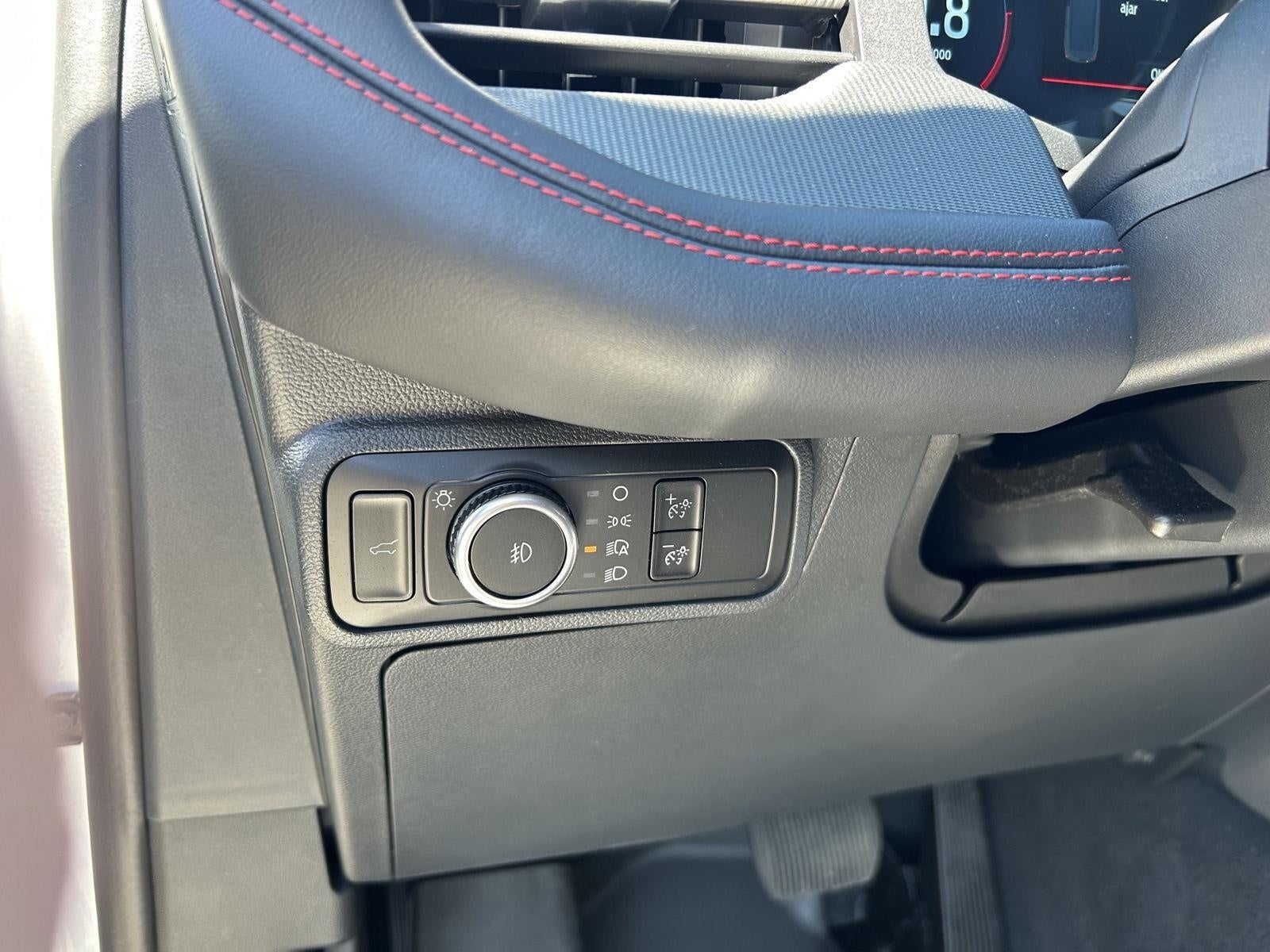 2025 Ford Explorer ST-Line 4WD