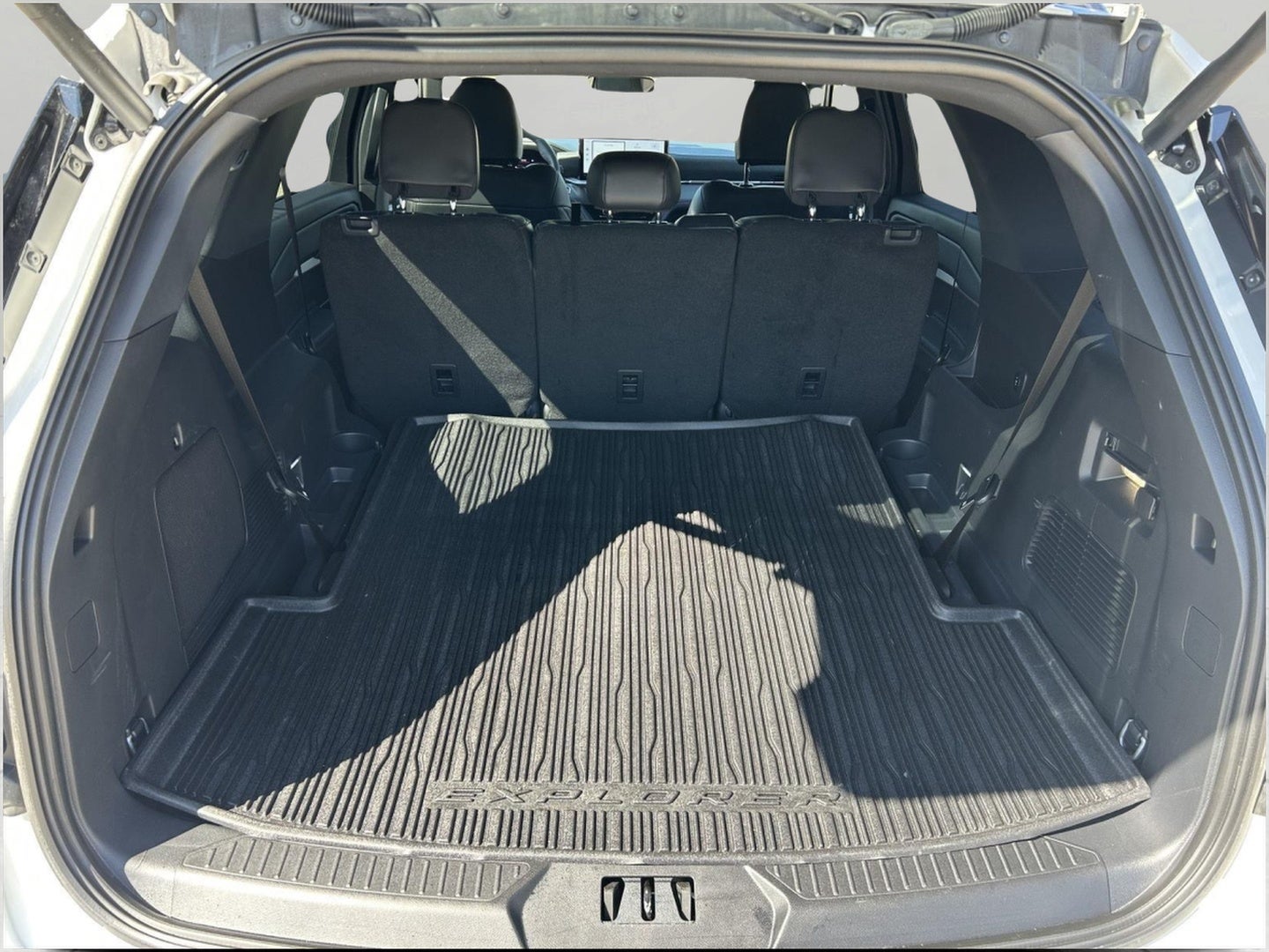 2025 Ford Explorer ST-Line 4WD