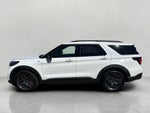 2025 Ford Explorer ST-Line 4WD