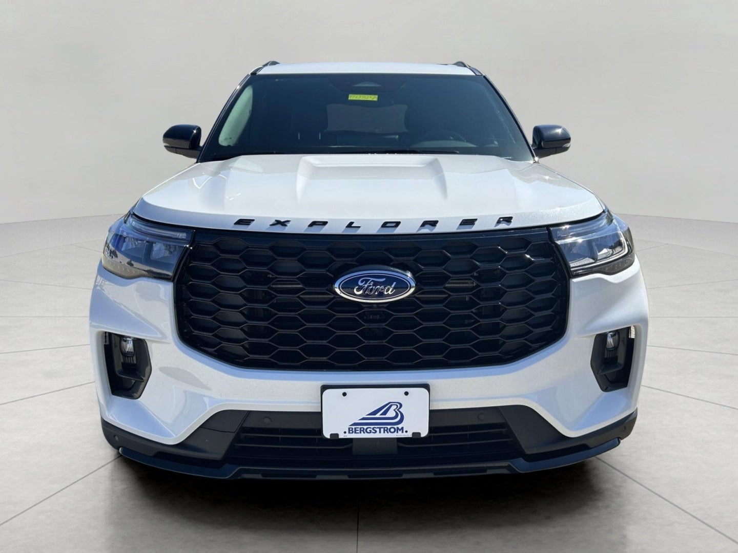2025 Ford Explorer ST-Line 4WD