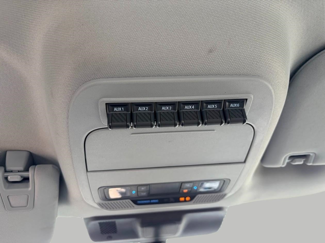 2023 Ford Super Duty F-250 SRW XL 4WD Crew Cab 6.75' Box