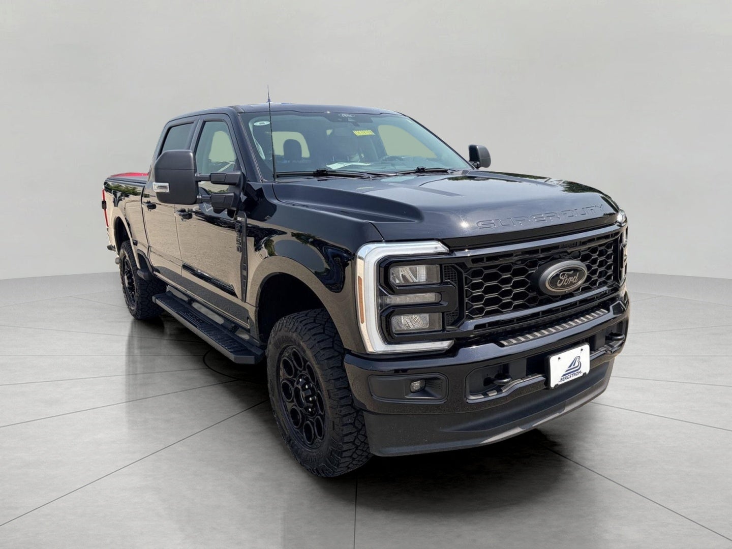 2025 Ford SUPER DUTY F-350 SRW XLT