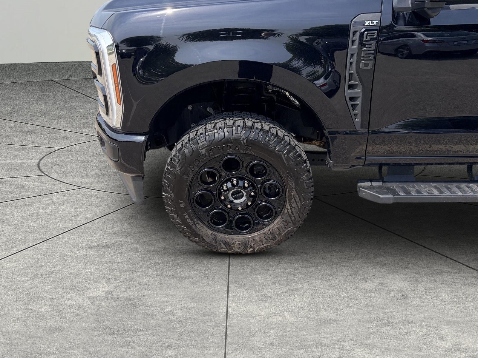2025 Ford SUPER DUTY F-350 SRW XLT