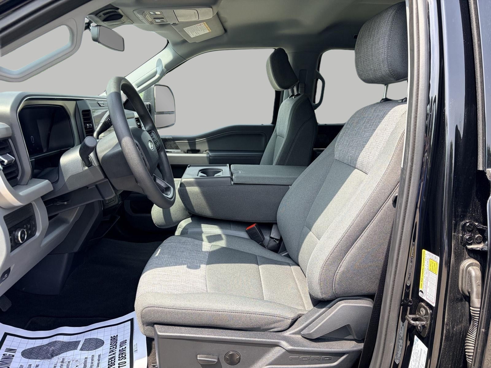 2025 Ford SUPER DUTY F-350 SRW XLT