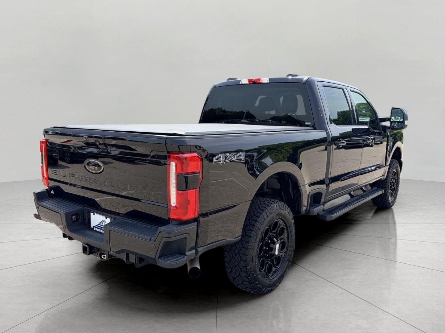 2025 Ford SUPER DUTY F-350 SRW XLT