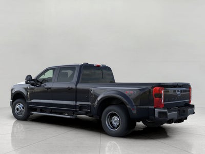 2026 Ford Super Duty F-350 DRW LARIAT 4WD Crew Cab 8' Box