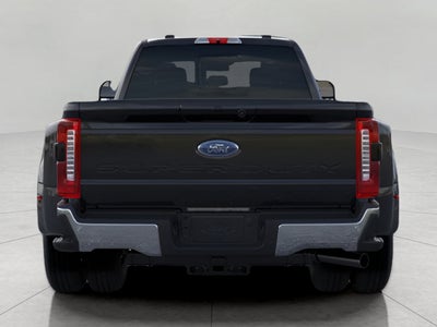 2026 Ford Super Duty F-350 DRW LARIAT 4WD Crew Cab 8' Box