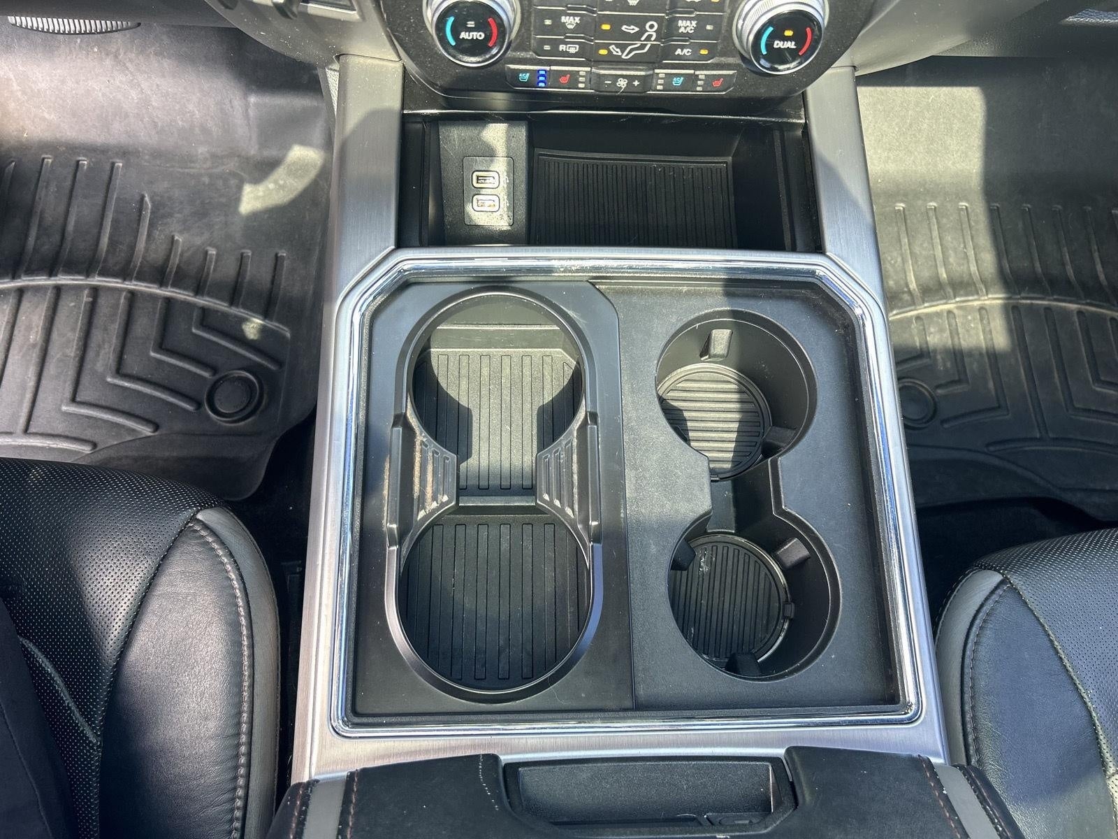 2018 Ford Super Duty F-450 DRW Platinum 4WD Crew Cab 8' Box