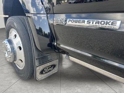 2018 Ford Super Duty F-450 DRW Platinum 4WD Crew Cab 8' Box