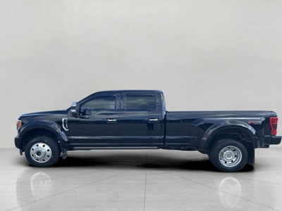 2018 Ford Super Duty F-450 DRW Platinum 4WD Crew Cab 8' Box