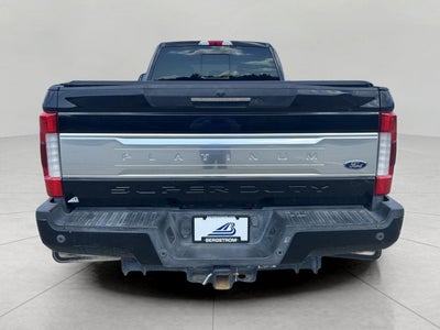 2018 Ford Super Duty F-450 DRW Platinum 4WD Crew Cab 8' Box