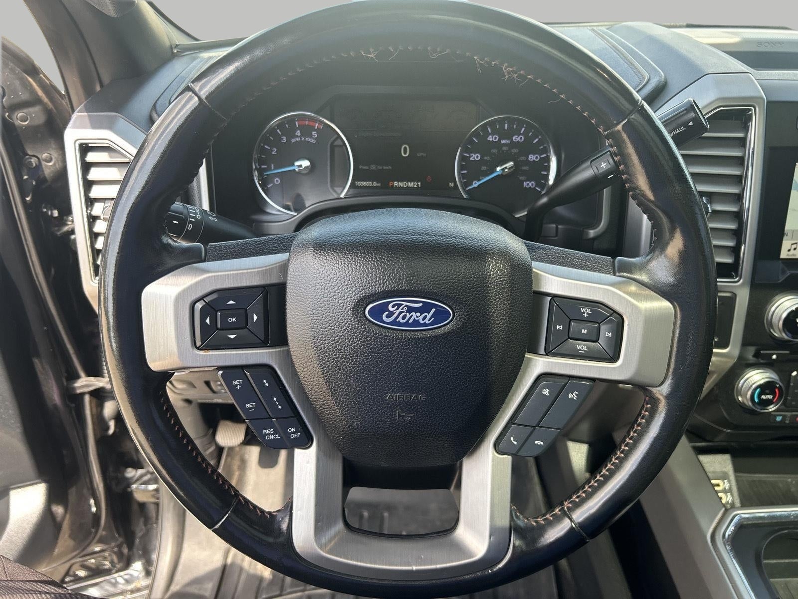 2018 Ford Super Duty F-450 DRW Platinum 4WD Crew Cab 8' Box