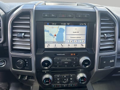 2018 Ford Super Duty F-450 DRW Platinum 4WD Crew Cab 8' Box