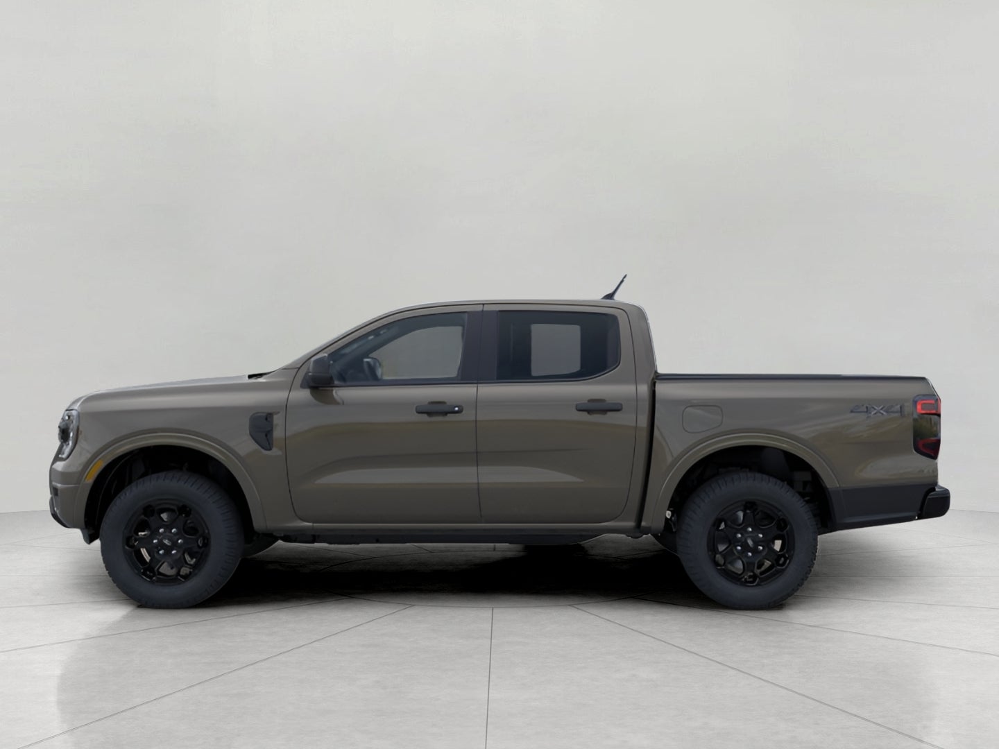 2026 Ford Ranger XLT 4WD SuperCrew 5' Box