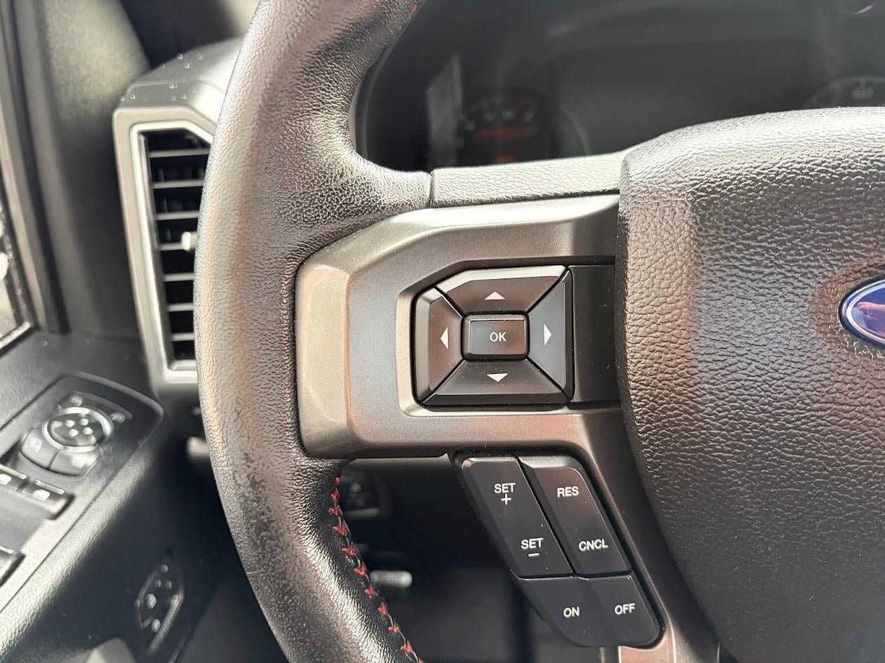 2017 Ford F-150 Lariat 4WD SuperCrew 5.5' Box