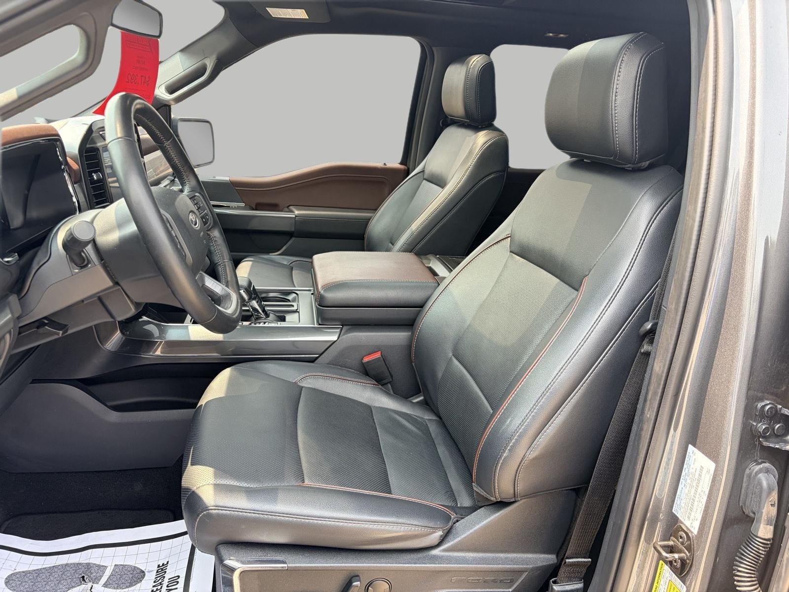 2023 Ford F-150 LARIAT 4WD SuperCrew 5.5' Box