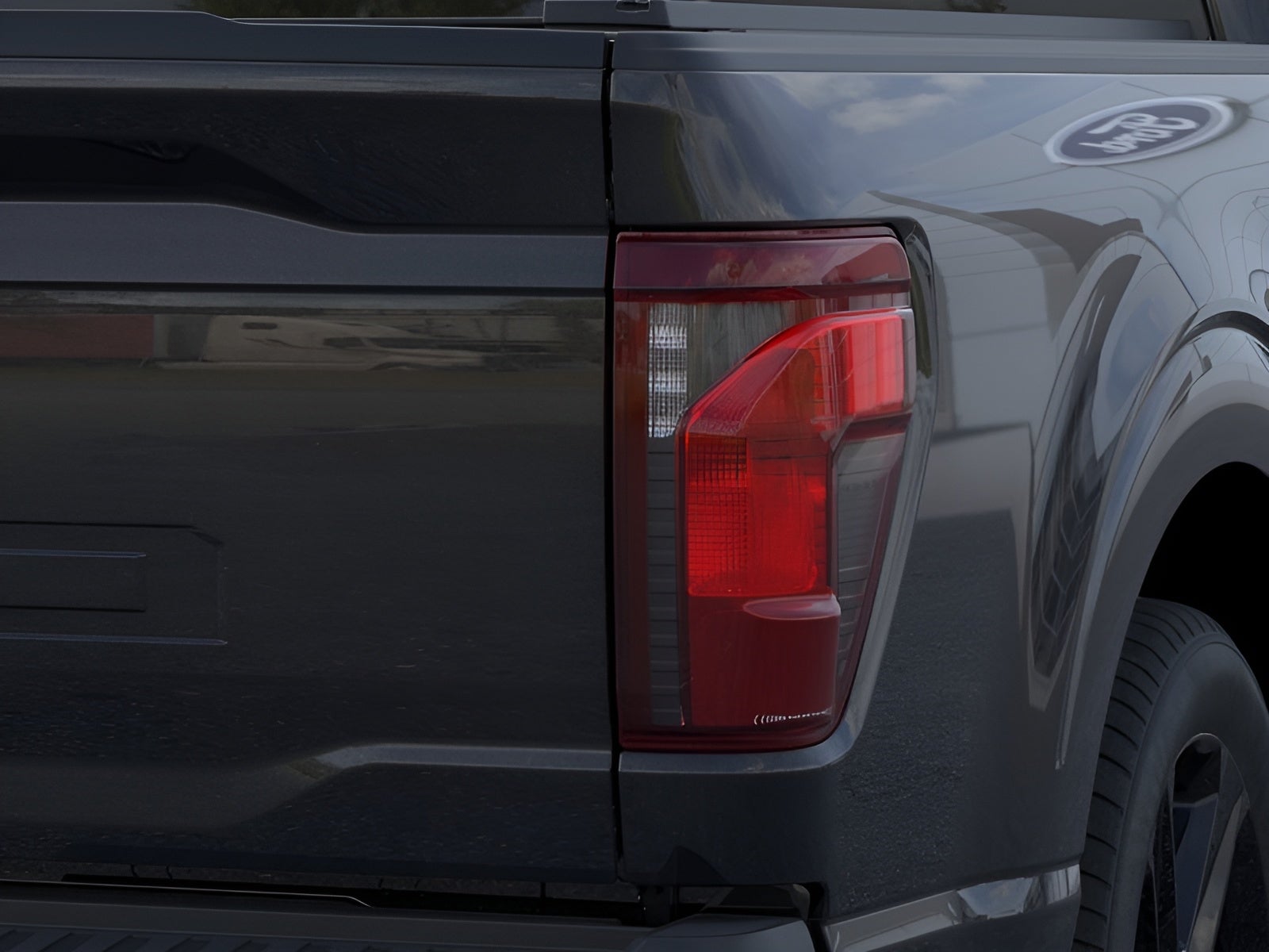 2025 Ford F-150 STX 4WD SuperCrew 5.5' Box
