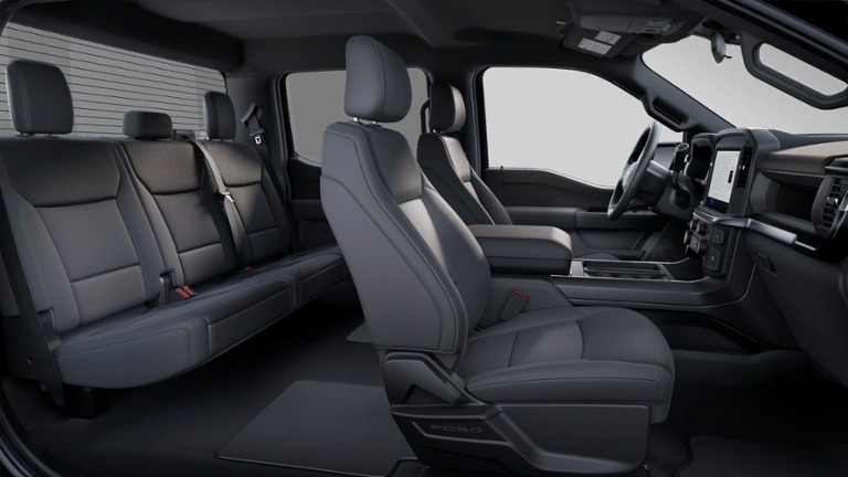 2025 Ford F-150 STX 4WD SuperCrew 5.5' Box