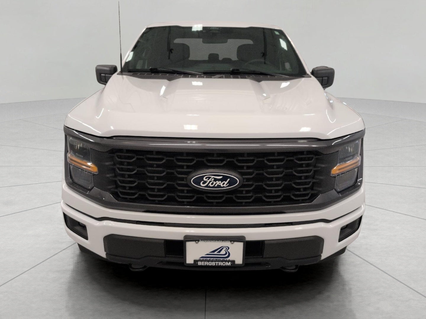 2025 Ford F-150 STX 4WD SuperCrew 5.5' Box