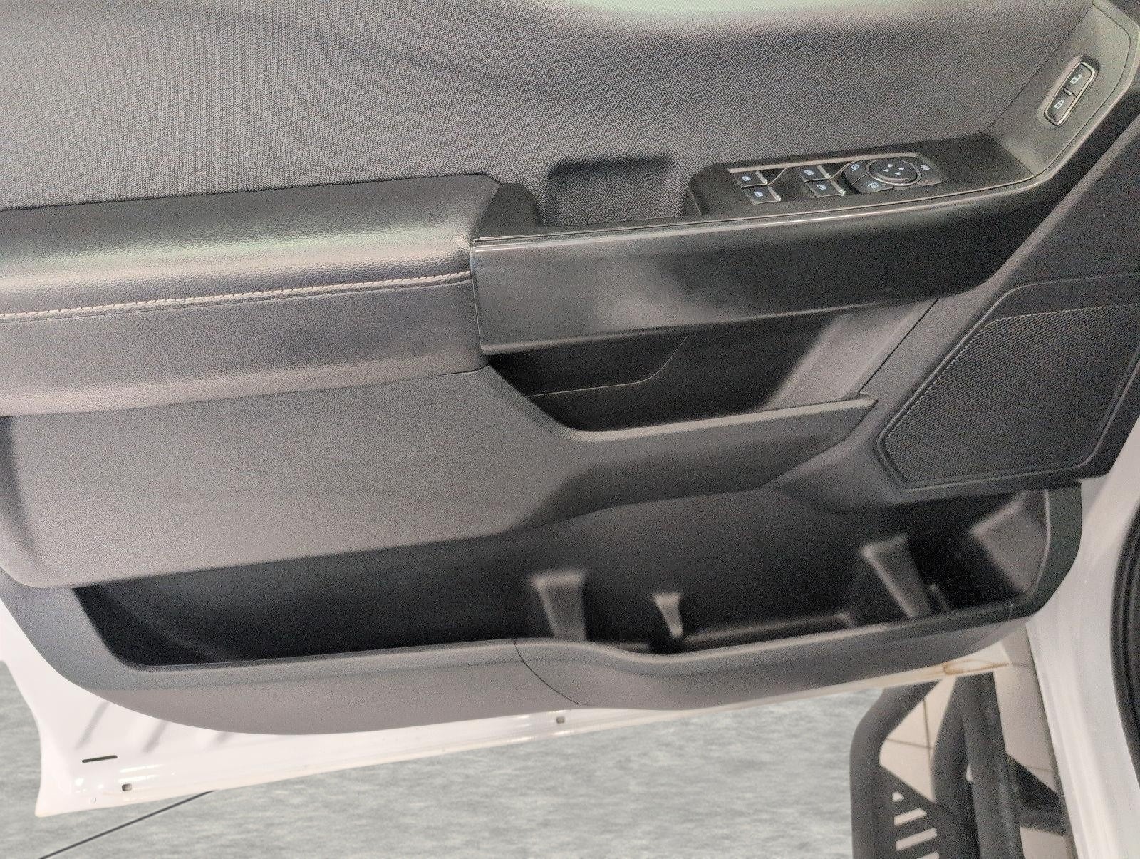2025 Ford F-150 STX 4WD SuperCrew 5.5' Box